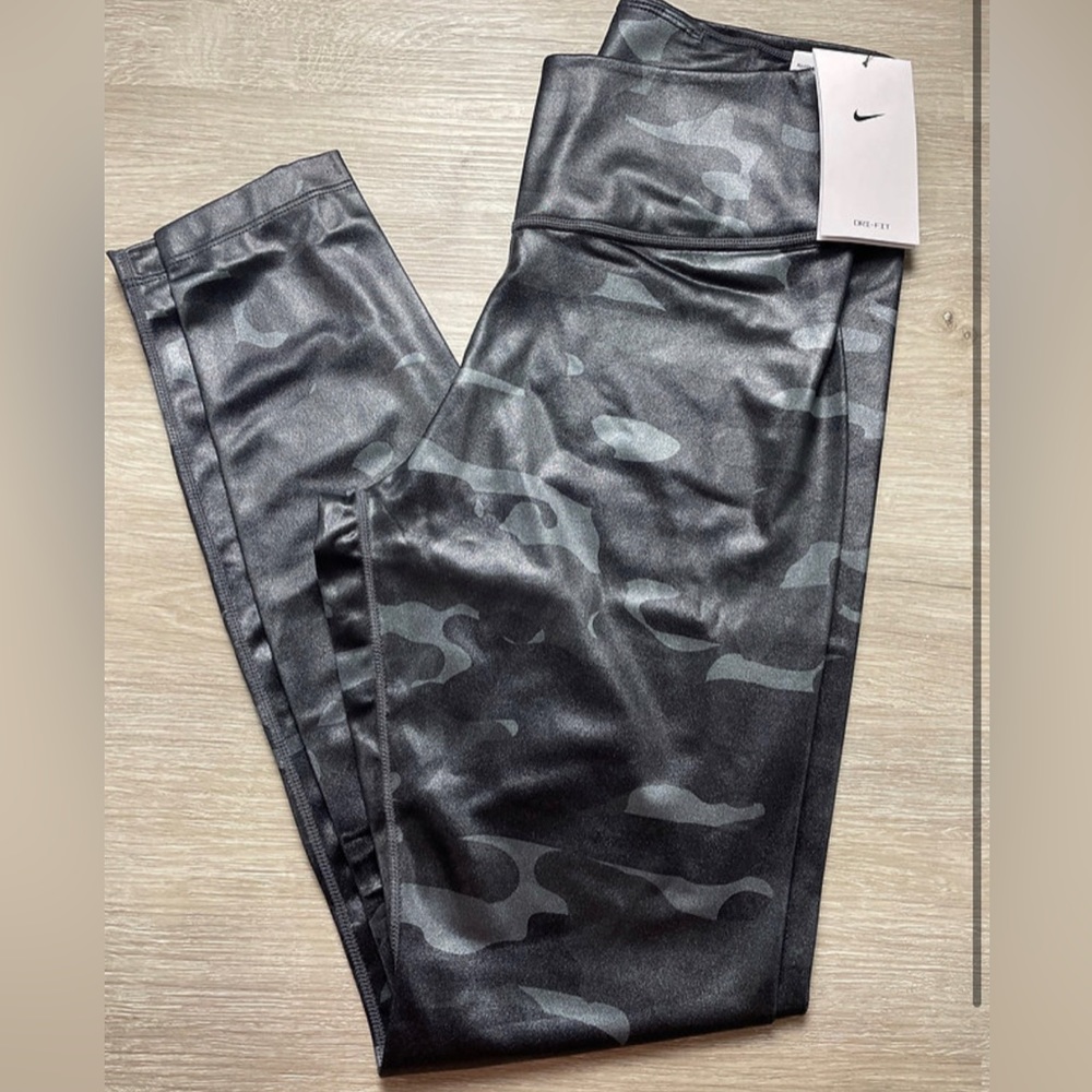 Women’s Camo Shine Mid Rise Full Length Legging